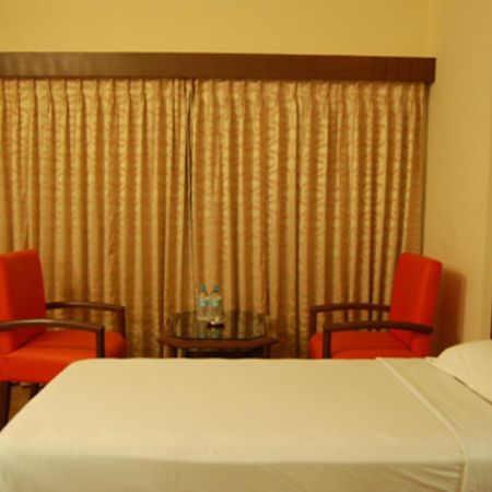 Hotel Park Plaza Madurai Exteriér fotografie